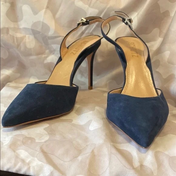 Elegant Navy Blue Suede Heels - Picture 1 of 3